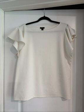 Ann Taylor Cream Flutter Sleeve Blouse Top Work Career Casual Shirt Women’s